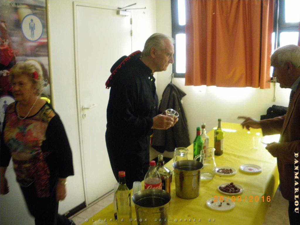 2016 03 28 ST LAURENT DU VAR PAELLA POUR PAQUES AVEC L ALFAN (16).JPG